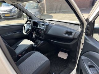 Voertuigafbeelding 8