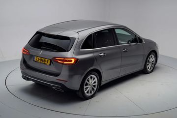 Voertuigafbeelding 13