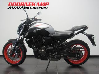 Voertuigafbeelding 3