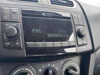 Voertuigafbeelding 12