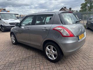 Voertuigafbeelding 4