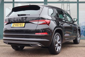 Voertuigafbeelding 3