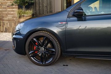 Voertuigafbeelding 5