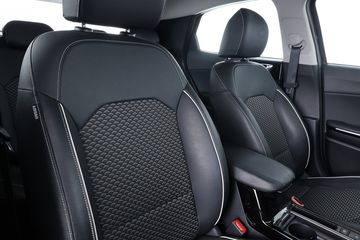 Voertuigafbeelding 4