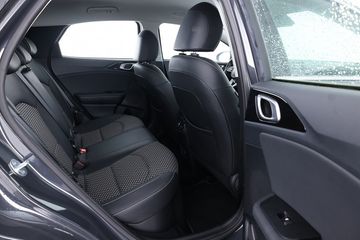 Voertuigafbeelding 6