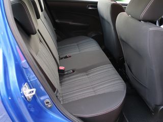 Voertuigafbeelding 25