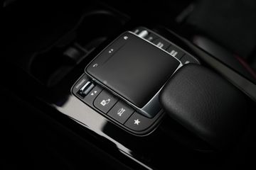 Voertuigafbeelding 26