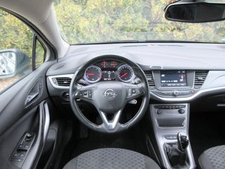 Voertuigafbeelding 12