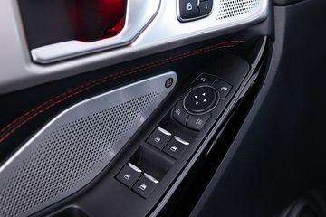 Voertuigafbeelding 9