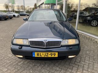 Voertuigafbeelding 2