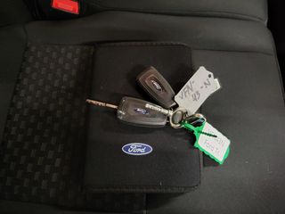 Voertuigafbeelding 16