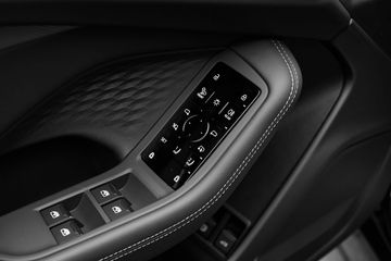 Voertuigafbeelding 23