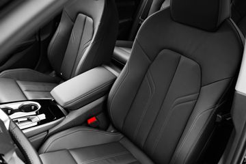 Voertuigafbeelding 25