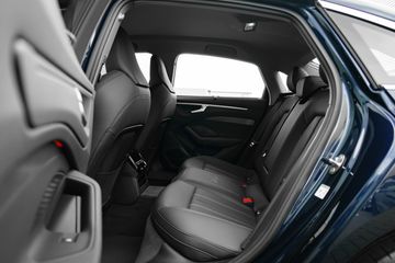 Voertuigafbeelding 26