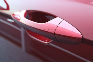 Voertuigafbeelding 9