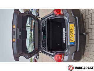 Voertuigafbeelding 10