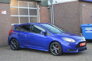 Voertuigafbeelding 3