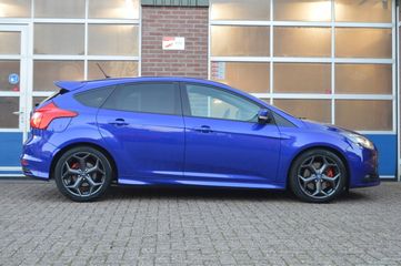 Voertuigafbeelding 5