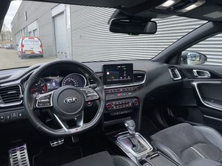 Voertuigafbeelding 12