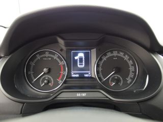 Voertuigafbeelding 23