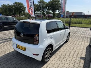 Voertuigafbeelding 3