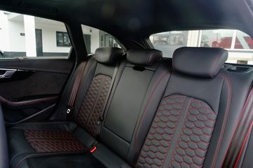 Voertuigafbeelding 25