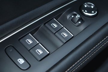 Voertuigafbeelding 34