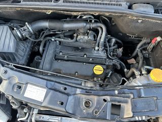 Voertuigafbeelding 12