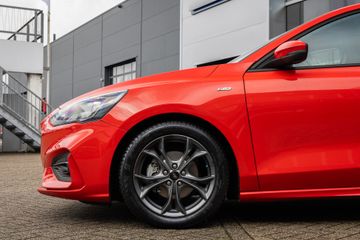 Voertuigafbeelding 8