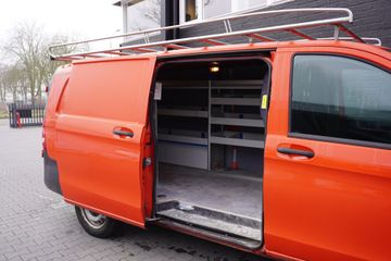 Voertuigafbeelding 8