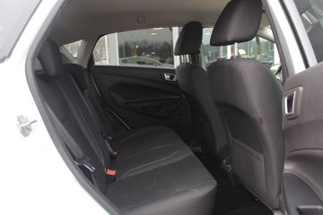 Voertuigafbeelding 9