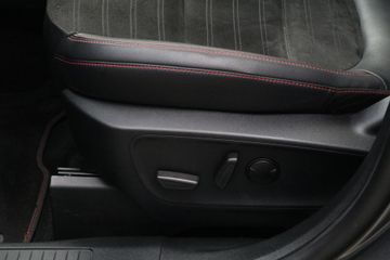 Voertuigafbeelding 13