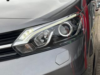 Voertuigafbeelding 30