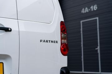 Voertuigafbeelding 32