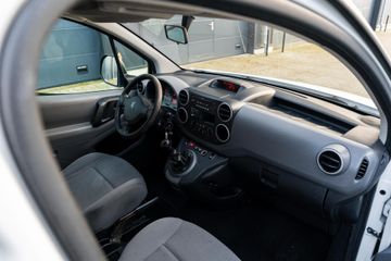 Voertuigafbeelding 4