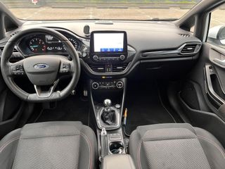 Voertuigafbeelding 3