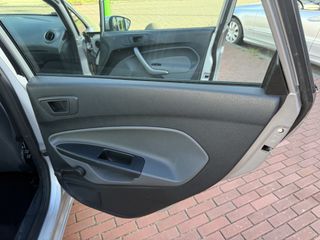 Voertuigafbeelding 46