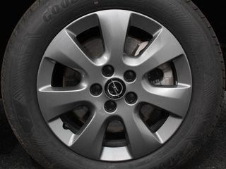 Voertuigafbeelding 12