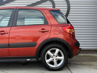 Voertuigafbeelding 13