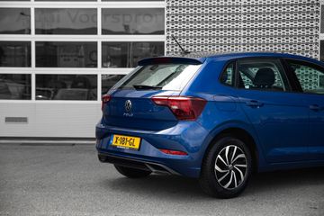 Voertuigafbeelding 4