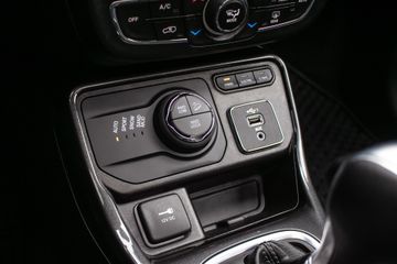 Voertuigafbeelding 25