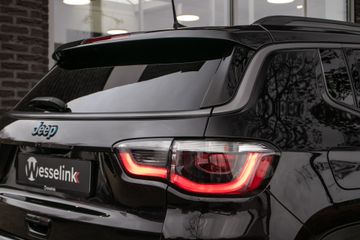 Voertuigafbeelding 35