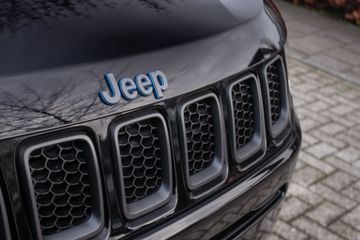 Voertuigafbeelding 36