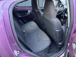 Voertuigafbeelding 12