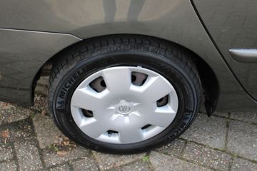 Voertuigafbeelding 4