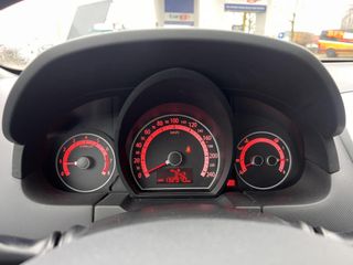 Voertuigafbeelding 19