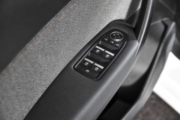 Voertuigafbeelding 44