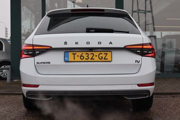 Voertuigafbeelding 7