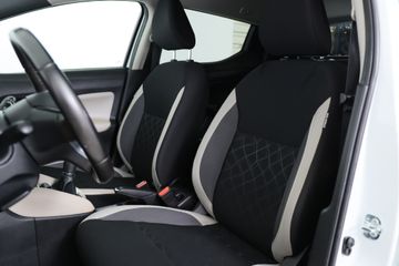 Voertuigafbeelding 17