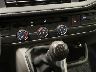 Voertuigafbeelding 12